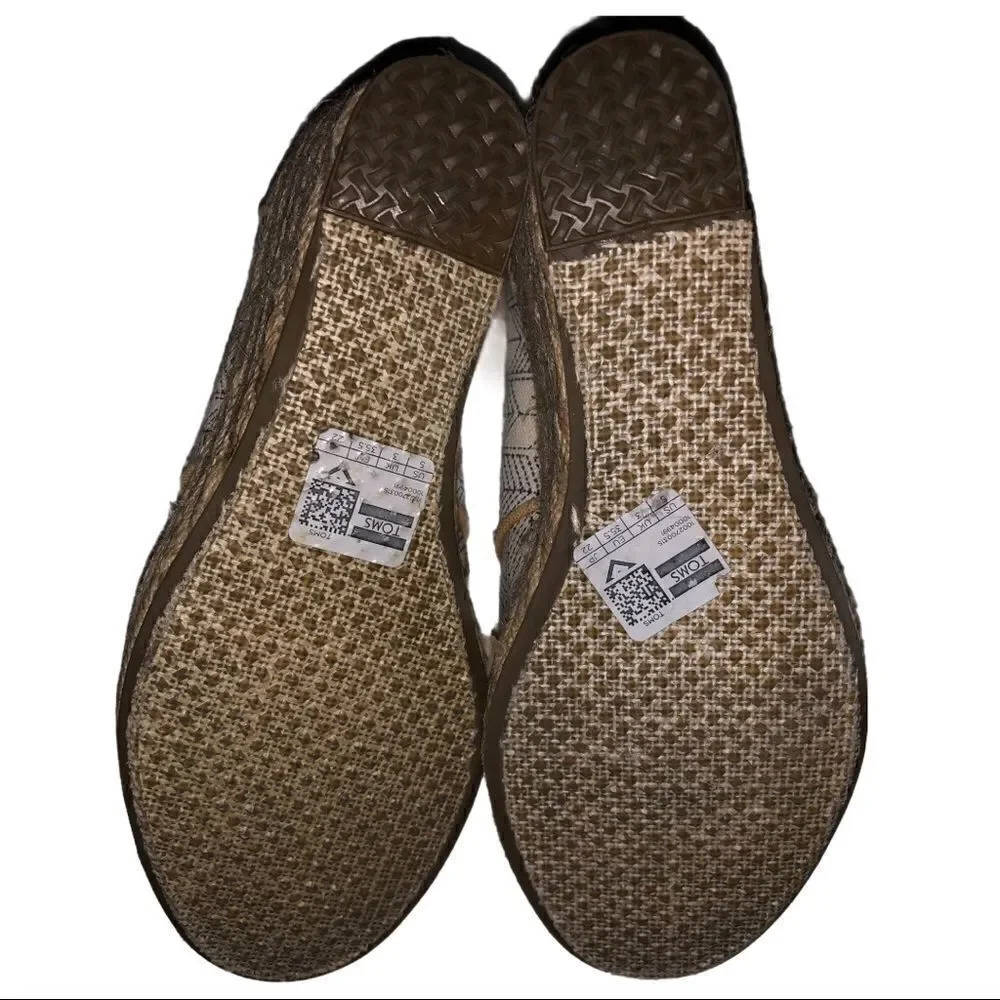 TOMS Lace-Up Shoe Whisper Canvas